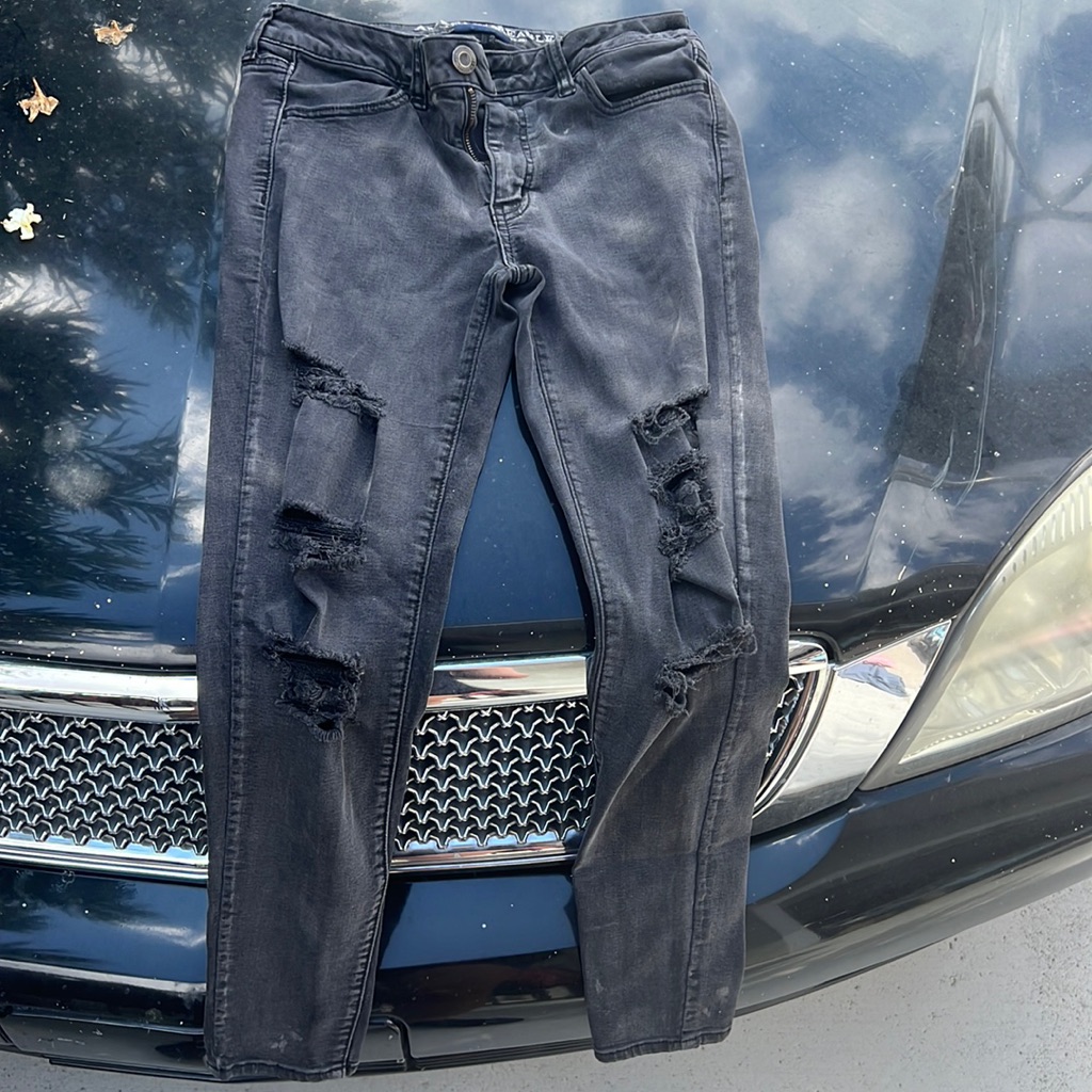 American Eagle Super Super Stretch Black Size 8 American Eagle Super Super Stretch Black Size 8